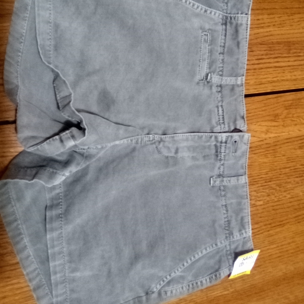 Nwt Grey jean shorts